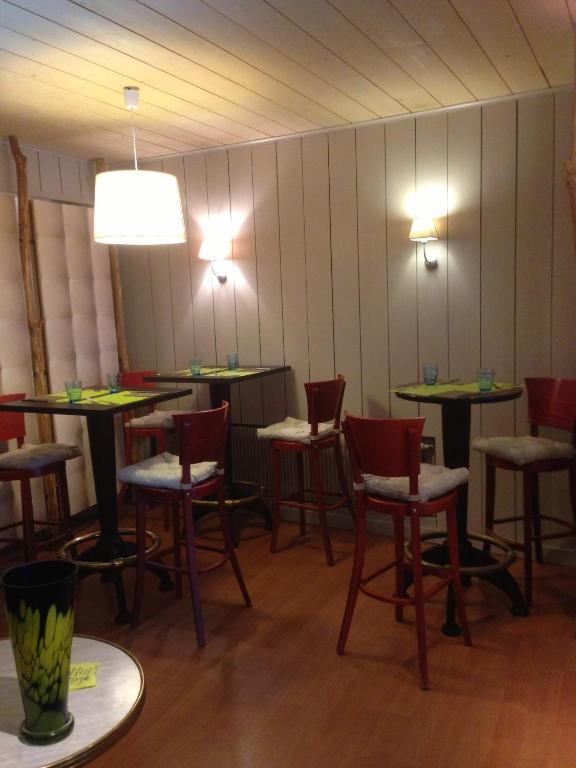 Hotel La Tour D'Auvergne Pont-lʼAbbé Szoba fotó